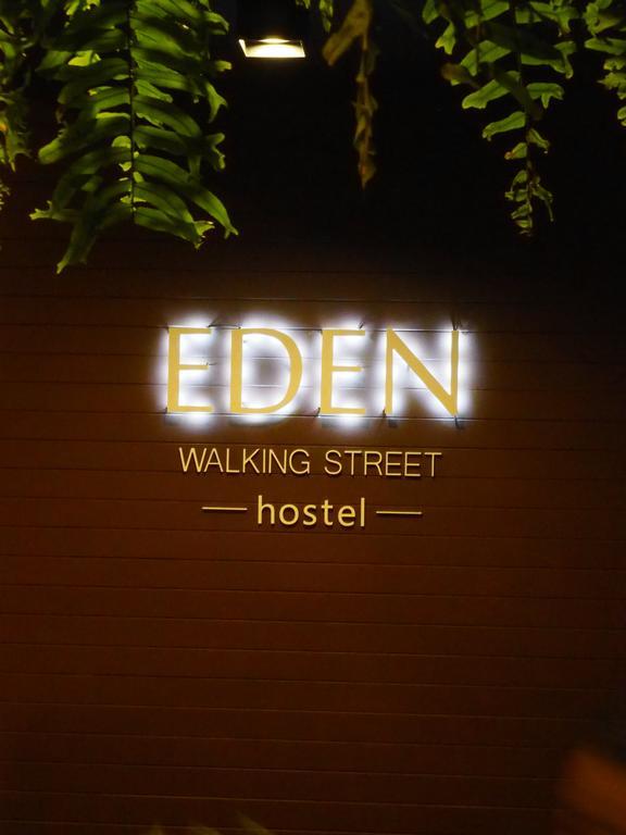 Eden Walking Street Hostel Chiang Mai Exterior foto
