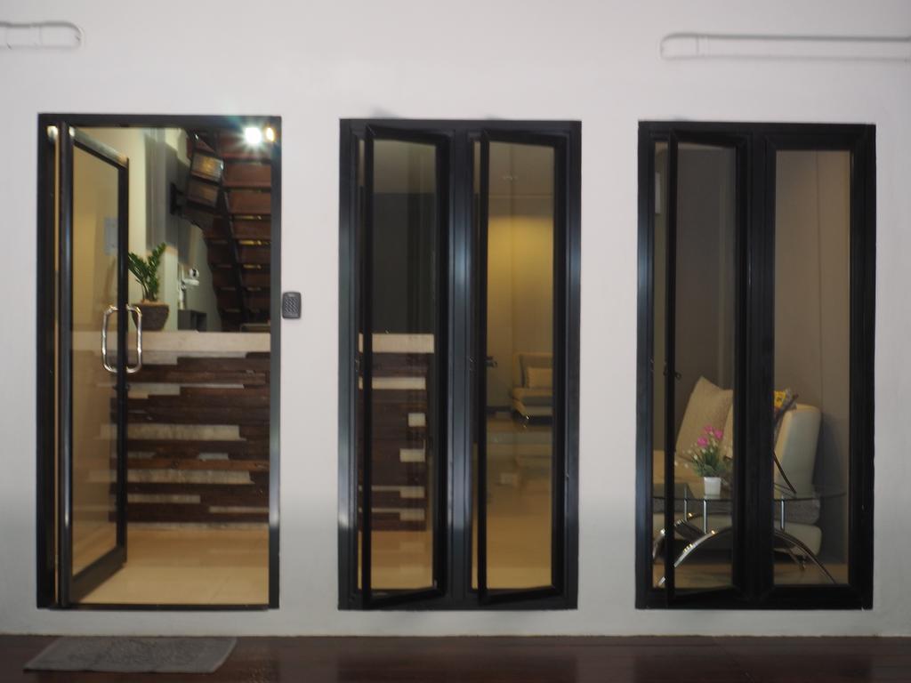 Eden Walking Street Hostel Chiang Mai Exterior foto