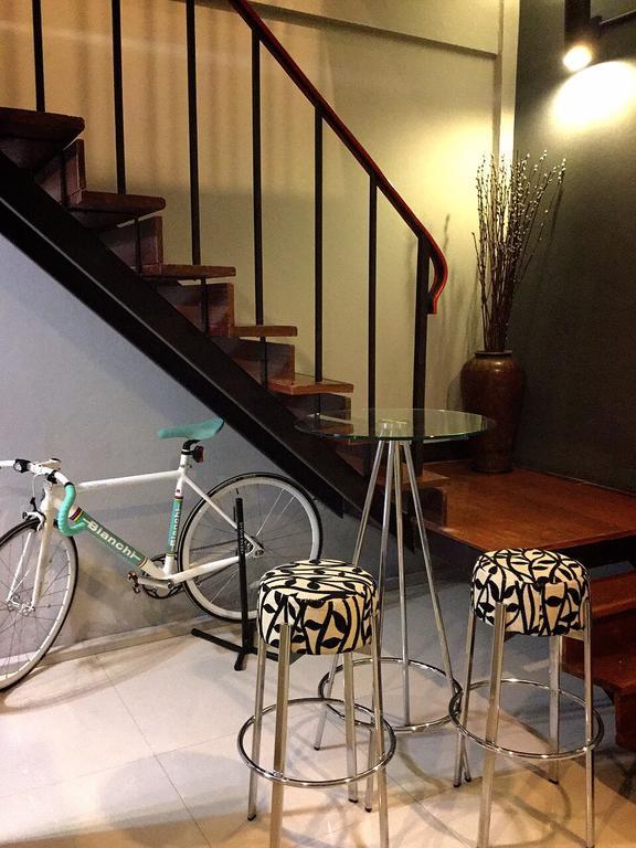 Eden Walking Street Hostel Chiang Mai Exterior foto