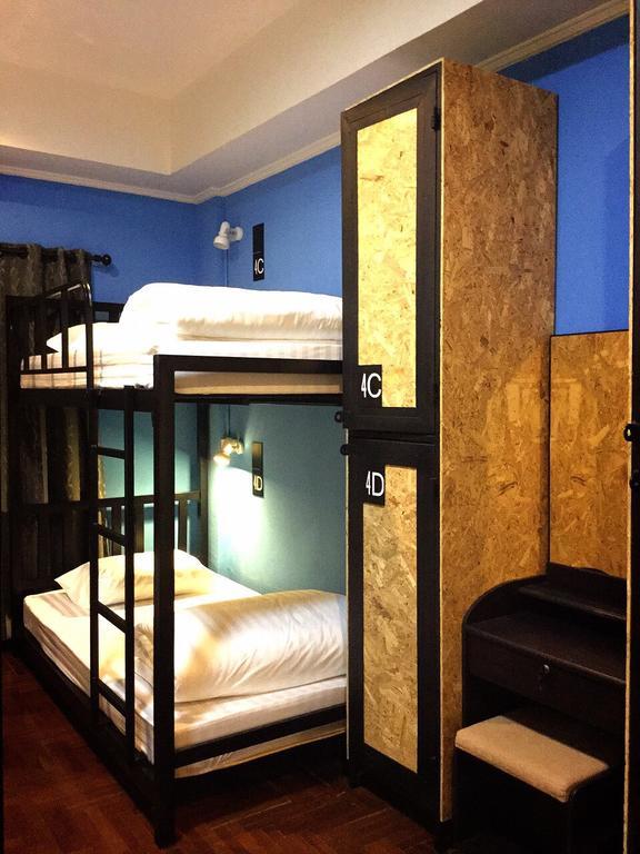 Eden Walking Street Hostel Chiang Mai Zimmer foto