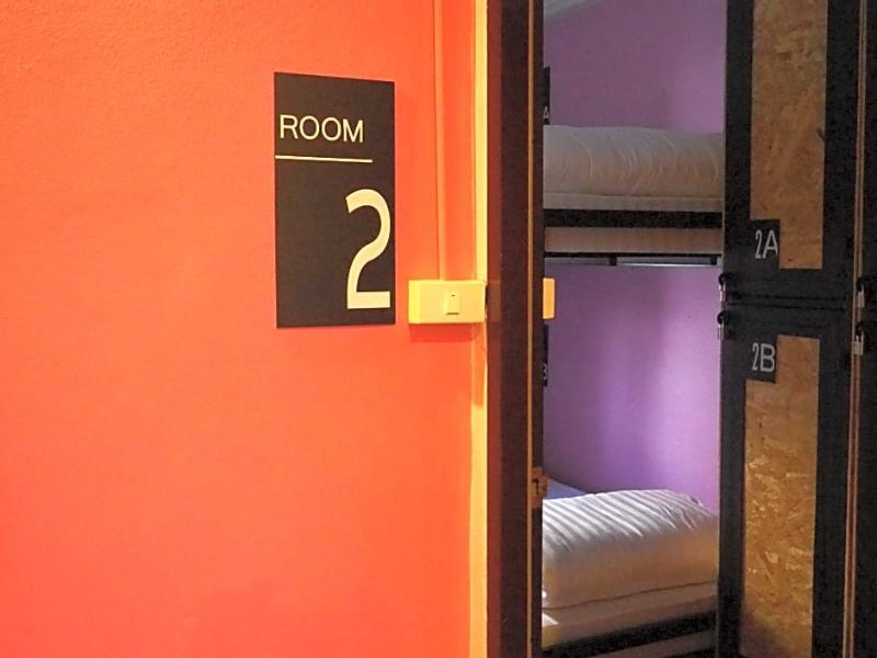 Eden Walking Street Hostel Chiang Mai Exterior foto